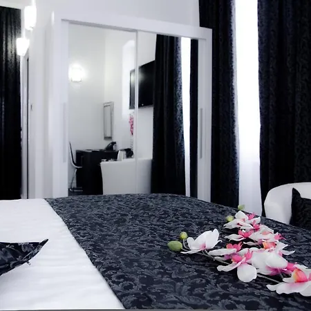 Sleep 4* Split
