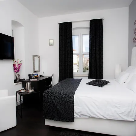 Sleep בית הארחה ספליט