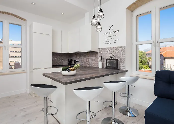 Gasthof Sleep Split Split